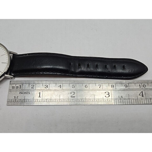 Mens Daniel Wellington Classic Sheffield Watch 37mm Silver Quartz New Battery - Picture 8 of 12